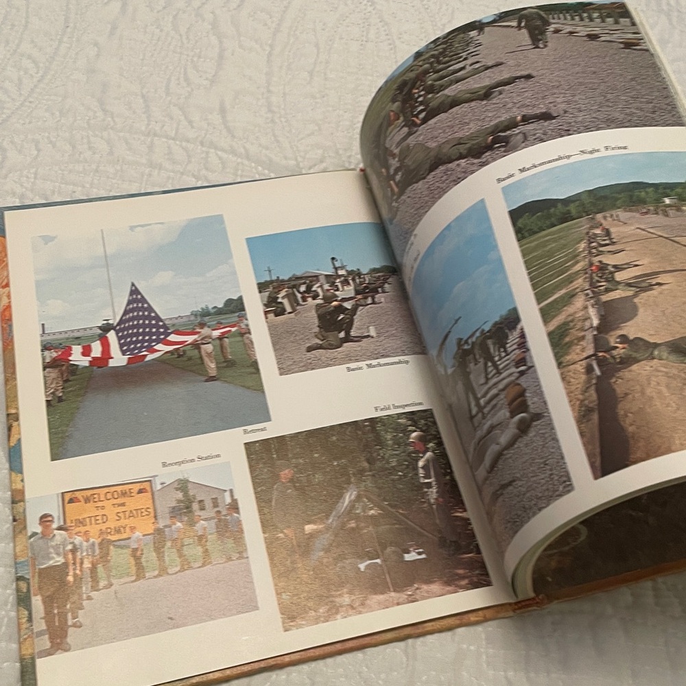 U.S. ARMY Training Center Armor Book Fort Knox, KY  1960’s Vintage Hardcover - Picture 5 of 14